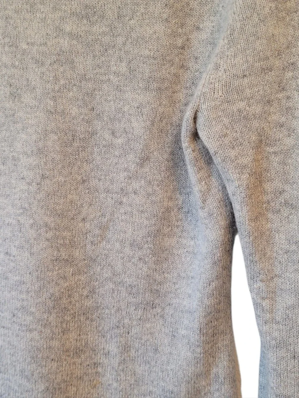 Kinross Cashmere Light Gray Crewneck Long Sleeve Sweater Size S - Picture 4 of 5
